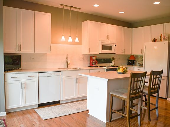 3rd image of 193 Willow Blvd Unit 1107-A