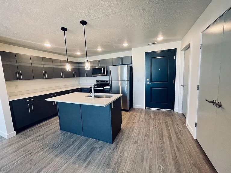 Canyon Vista — Photo 106