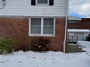 1555 E 256th St, Euclid, OH 44132