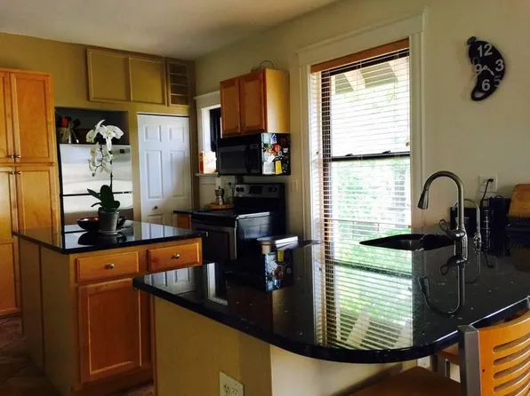 6102 Waterman Blvd, Saint Louis, MO 63112