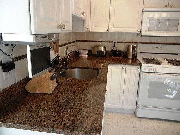 4th image of 68 Williamson Ct