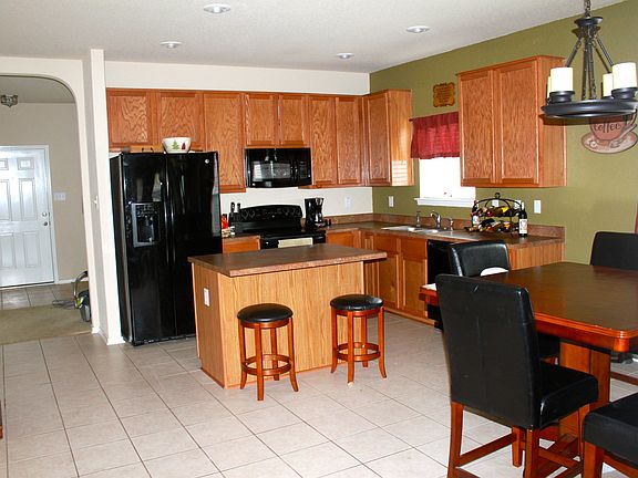 3rd image of 12114 Karnes Way