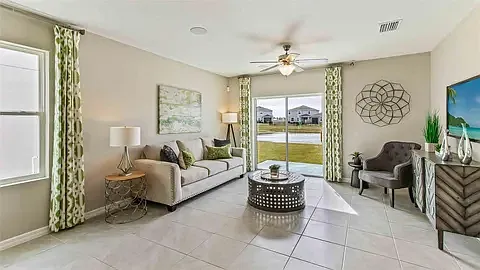5 bed, 2453 sqft, $2,750 — Photo 4