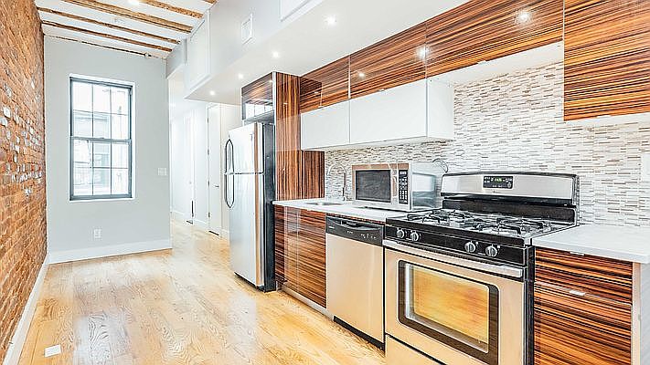 1st image of 897 Saint Johns Pl #2A