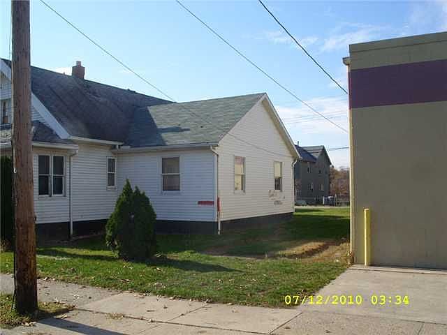2nd image of 207 Osborne St
