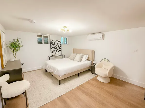 1853 Cornelia Street image 8 of 11