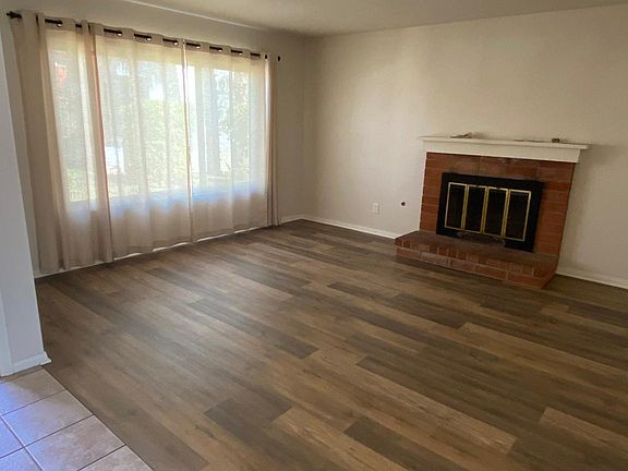 Living Room w/ Fireplace