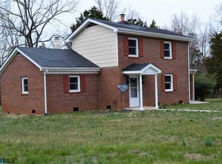 16862 Louisa Rd, Louisa, VA 23093