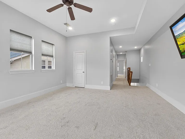 931 W 23rd St #I — Photo 31