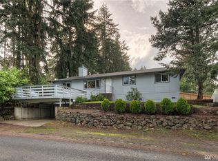 5802 190th Ave E, Lake Tapps, WA 98391
