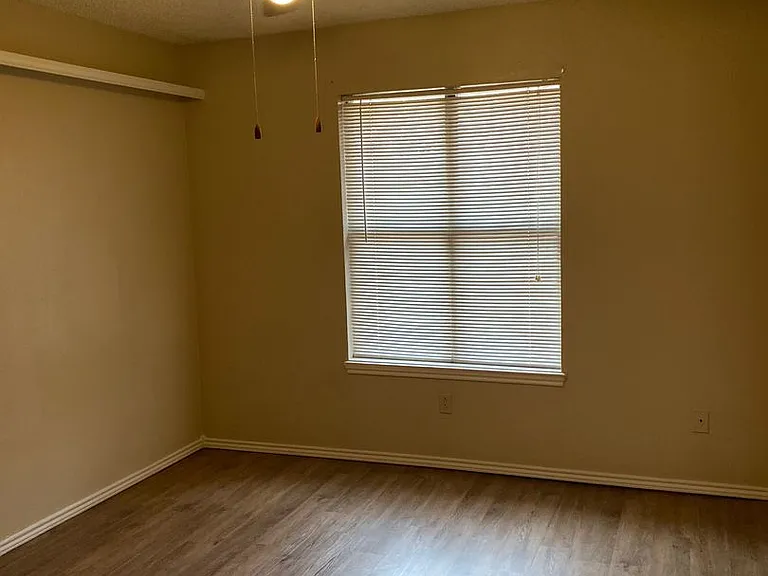9303 Flint Ave — Photo 11