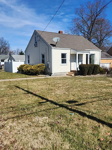 2216 Hamilton Ave Photo 1