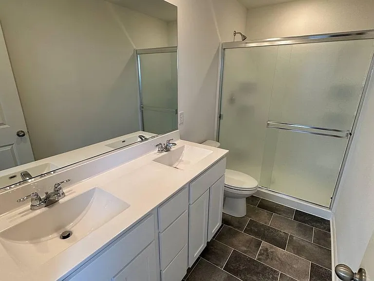 870 Briar Glen Ct — Photo 10