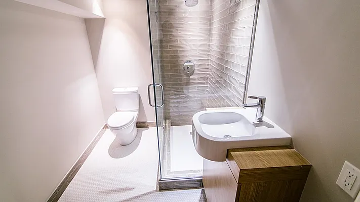 Rented by Nooklyn NYC LLC | media 89