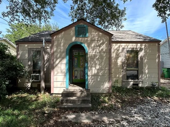 1714 Oakwood St, Fort Worth, TX 76117