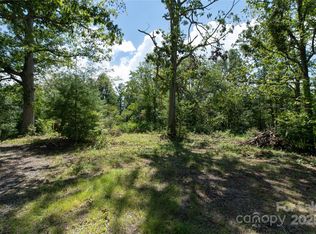 99999 Union Chapel Rd, Weaverville, NC 28787