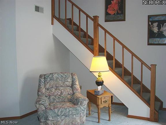 2nd image of 1643 W Hampton Dr