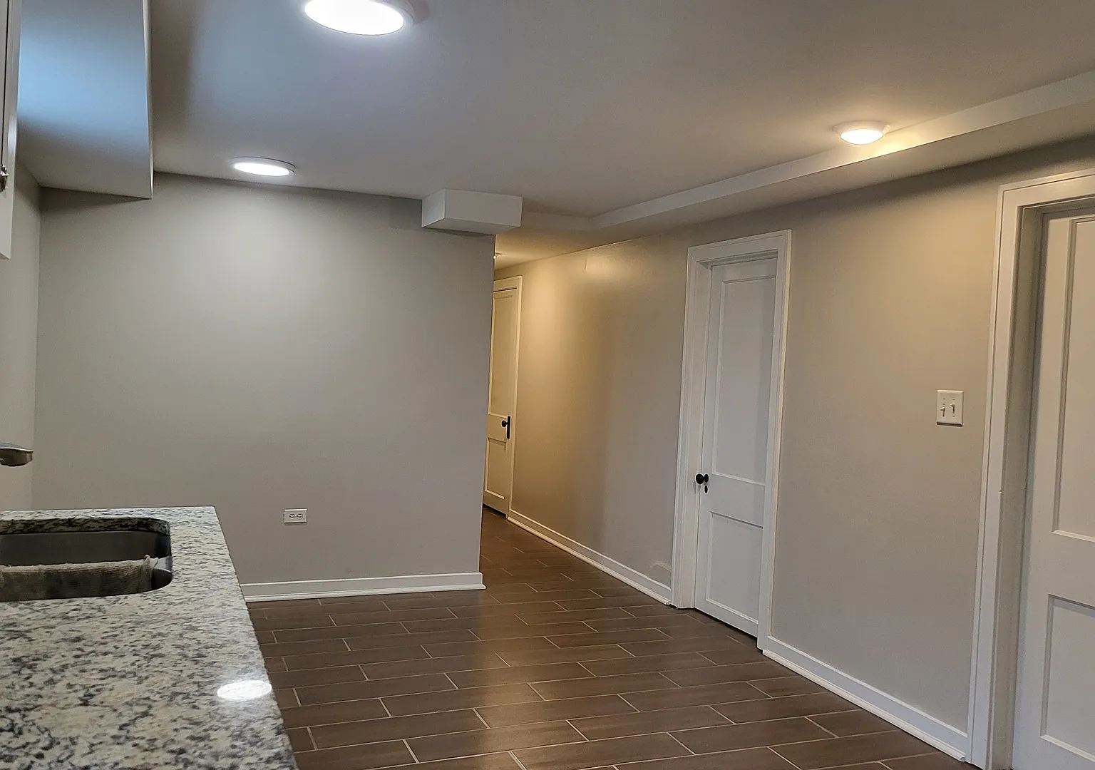 2 bed, 600 sqft, $1,595 — Photo 3