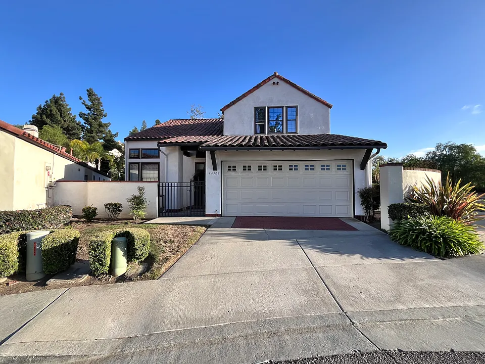18105 Chretien Ct