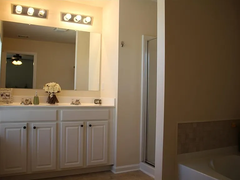 2795 Belleglade Pointe — Photo 16