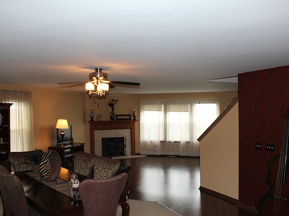 2nd image of 645 Winston Dr