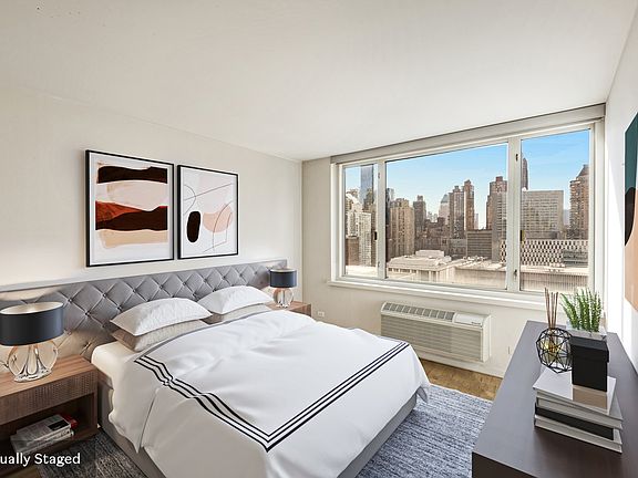 3rd image of 130 W 67th St APT 21D