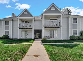 1066 Millpond Rd UNIT E, Valparaiso, IN 46385