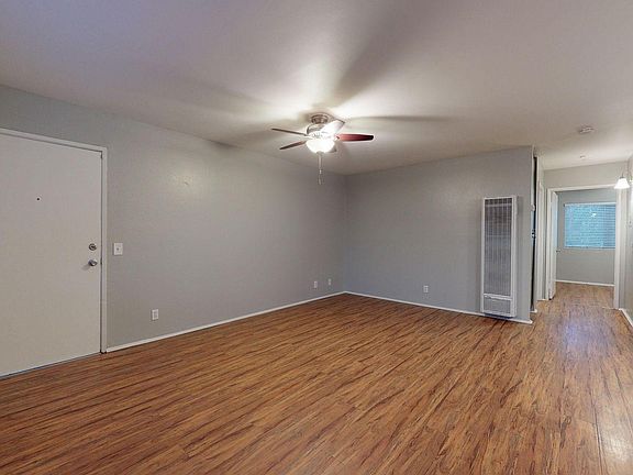 3rd image of 475 S Meadowbrook Dr #485-06