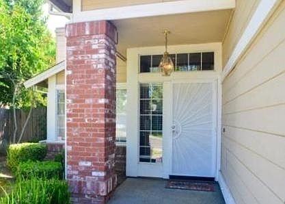 3rd image of 9133 Old Creek Dr