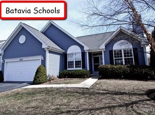 2939 Savannah Dr, Aurora, IL