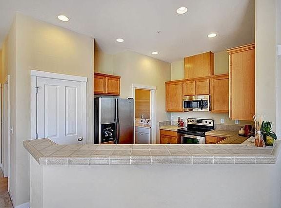 3rd image of 1855 Trossachs Blvd SE Unit 2004