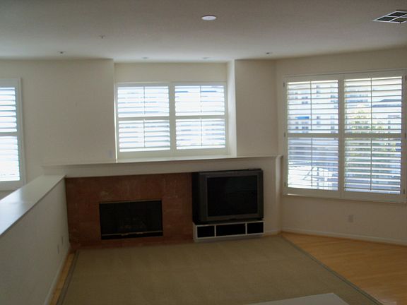 5th image of 401 Baltic Cir Unit 409