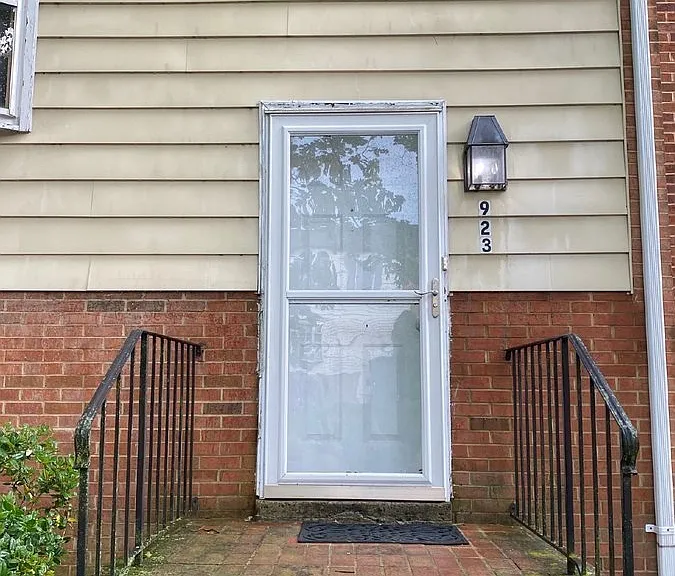 923 Meadowlark Dr — Photo 22