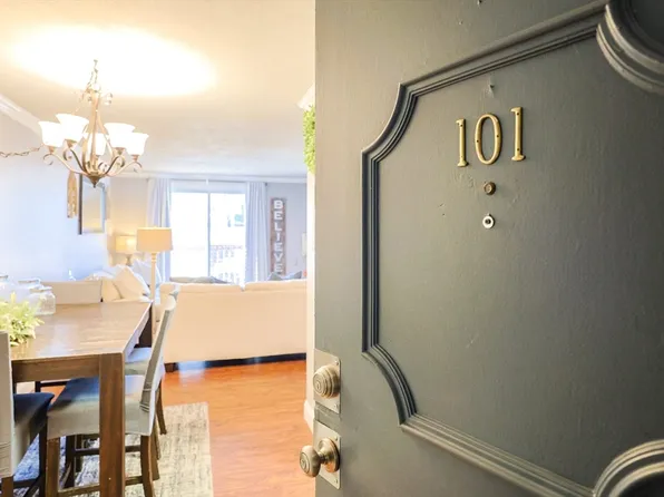 116 Boston Post Rd E APT 101, Marlborough, MA 01752