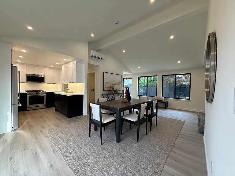 1068 Harding St — Photo 31