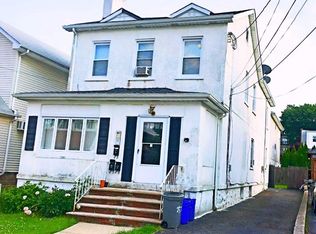 252 Warren Ave, Fort Lee, NJ 07024