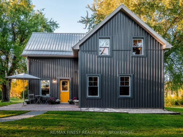 4446 Highway 2, Kingston, ON K7G 2V5