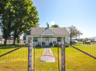 5212 N Kenney Rd, Otis Orchards, WA 99027