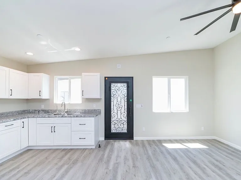 2441 McCulloch Blvd — Photo 18