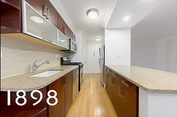 1st image of 160 W 97th St APT 3G