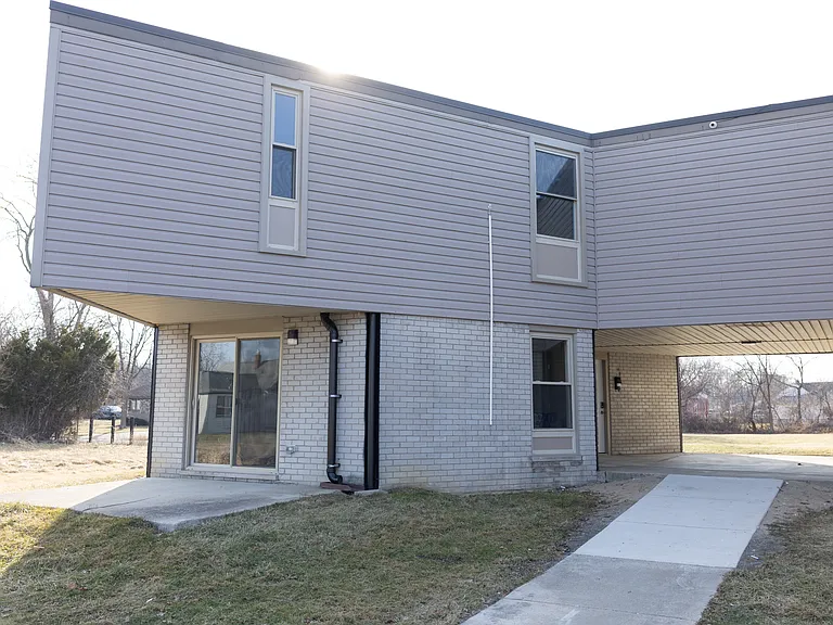 4301 Harriet St #A-1 — Photo 16