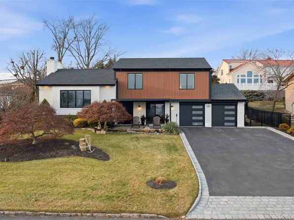76 Kensington Oval, New Rochelle, NY 10805
