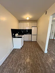 Rented by NYC LUXURY APT RENTALS CO LLC
