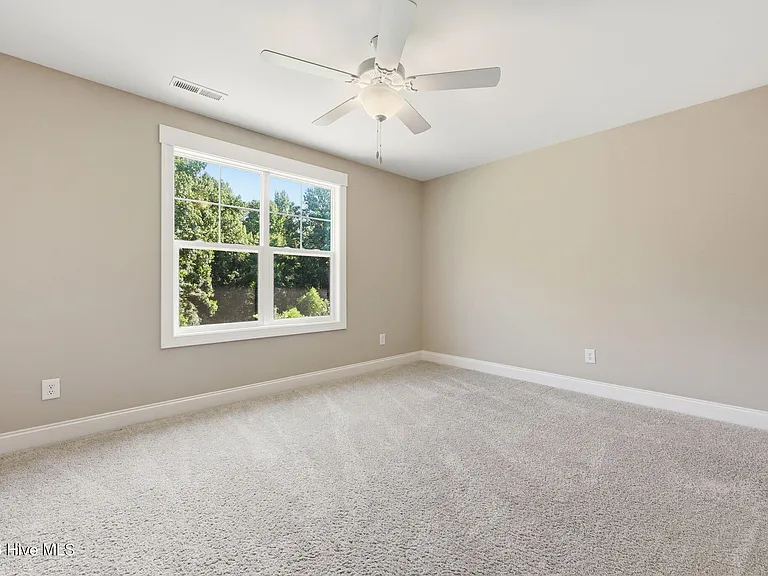 318 Dunston Rd — Photo 32