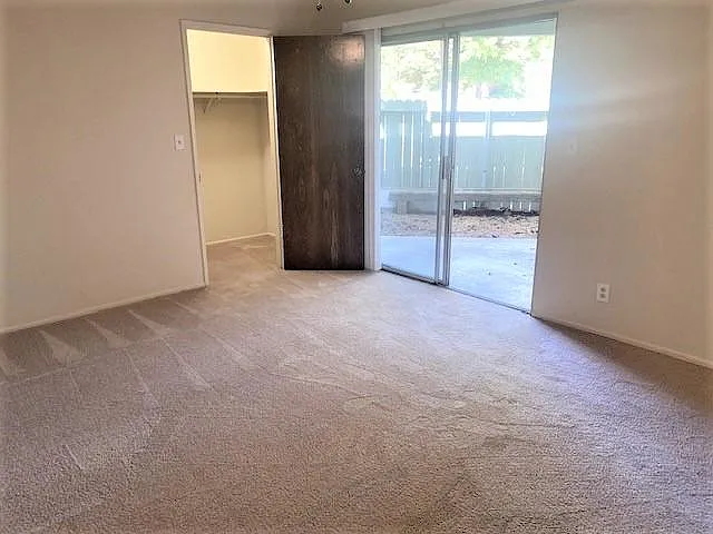 707 W Carrillo St #4 — Photo 8