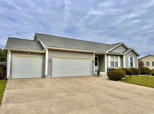 10491 Dunn Rd, Osceola, IN 46561