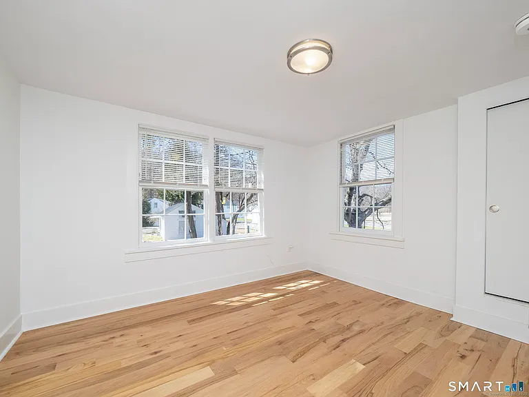 523 Danbury Rd #D — Photo 12