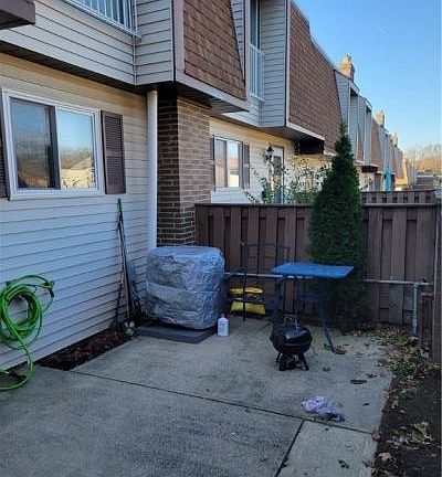 3rd image of 6468 State Highway L12