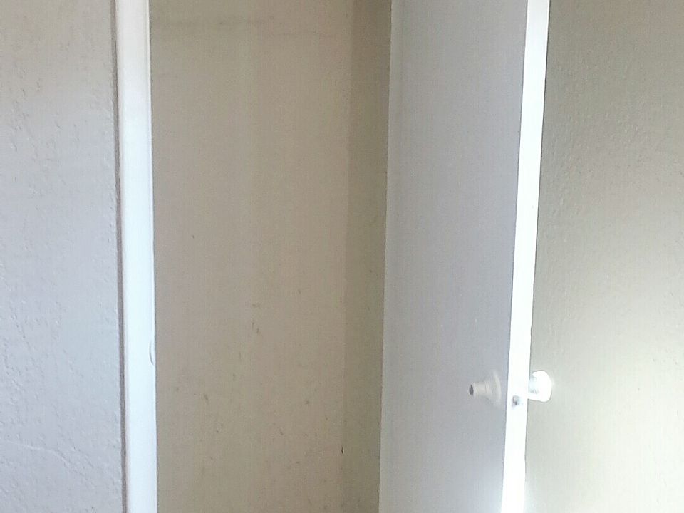 1st image of 1043 Canal St