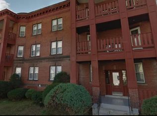 30 Cochran St #3R, Chicopee, MA 01020